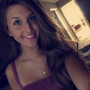 Meet your Posher, Alivia